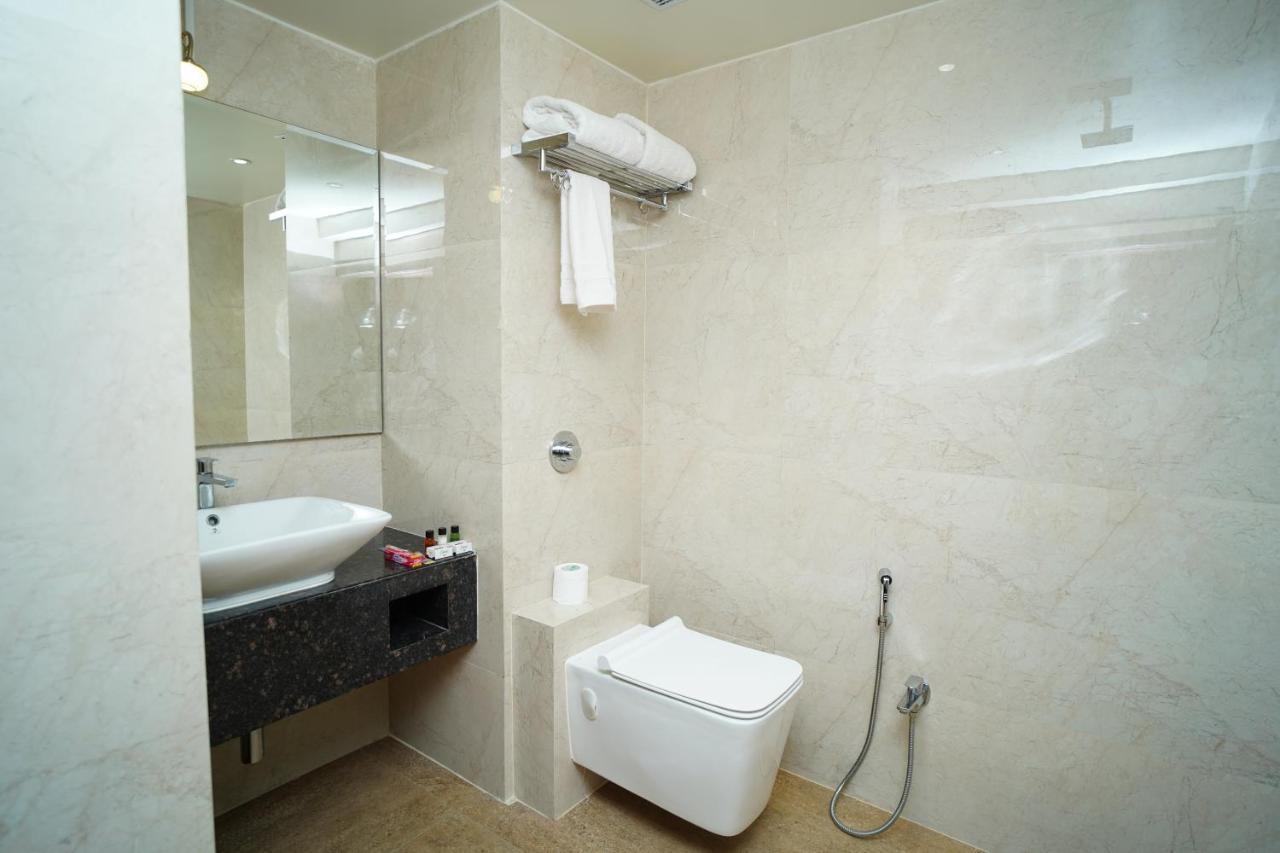 נאגפור Orange Tree Hotels מראה חיצוני תמונה